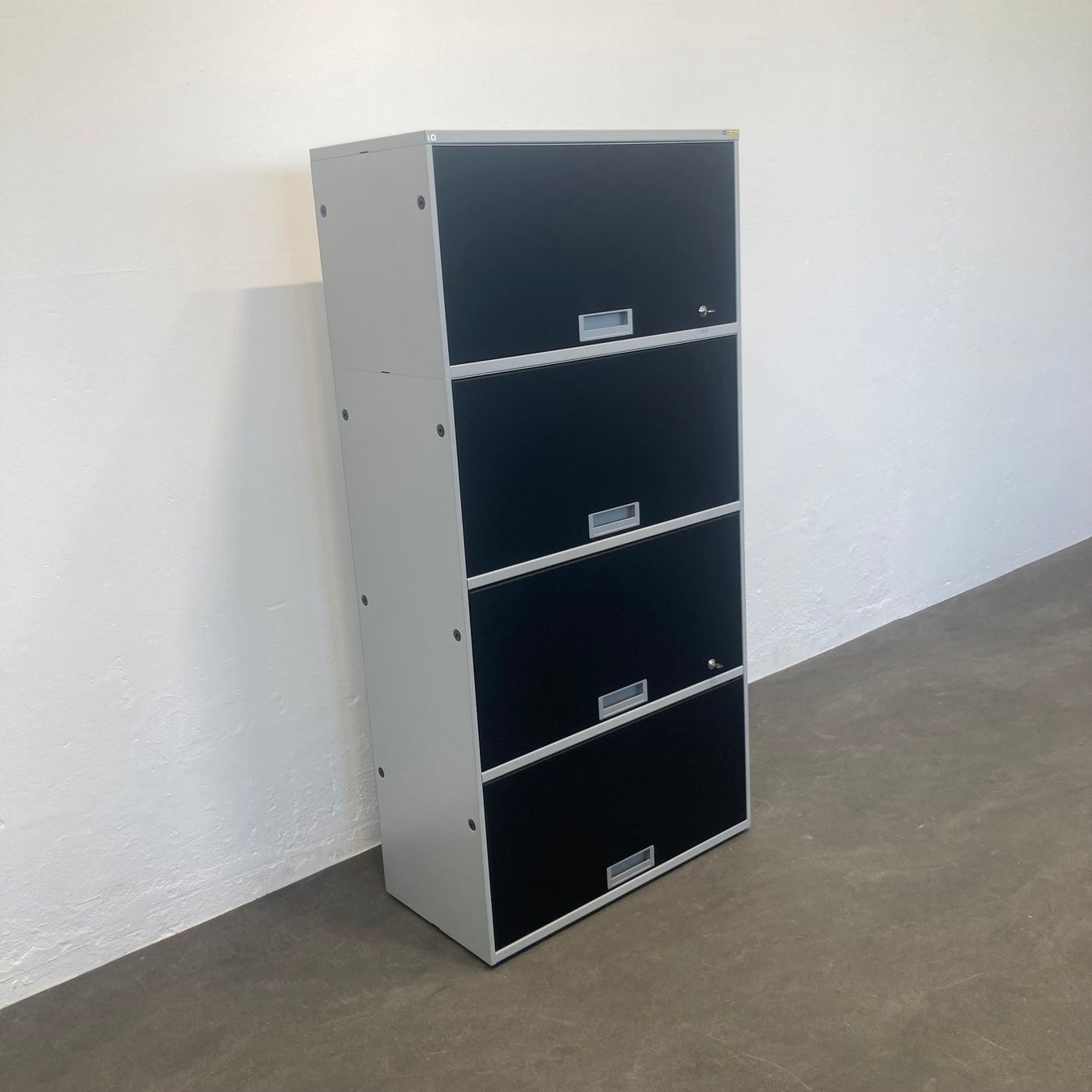 Lista Armoires: Lista Office LO Qub Modul-Kombination 4-OH – D'occasion à Schönenwerd par mcofficeshop 2