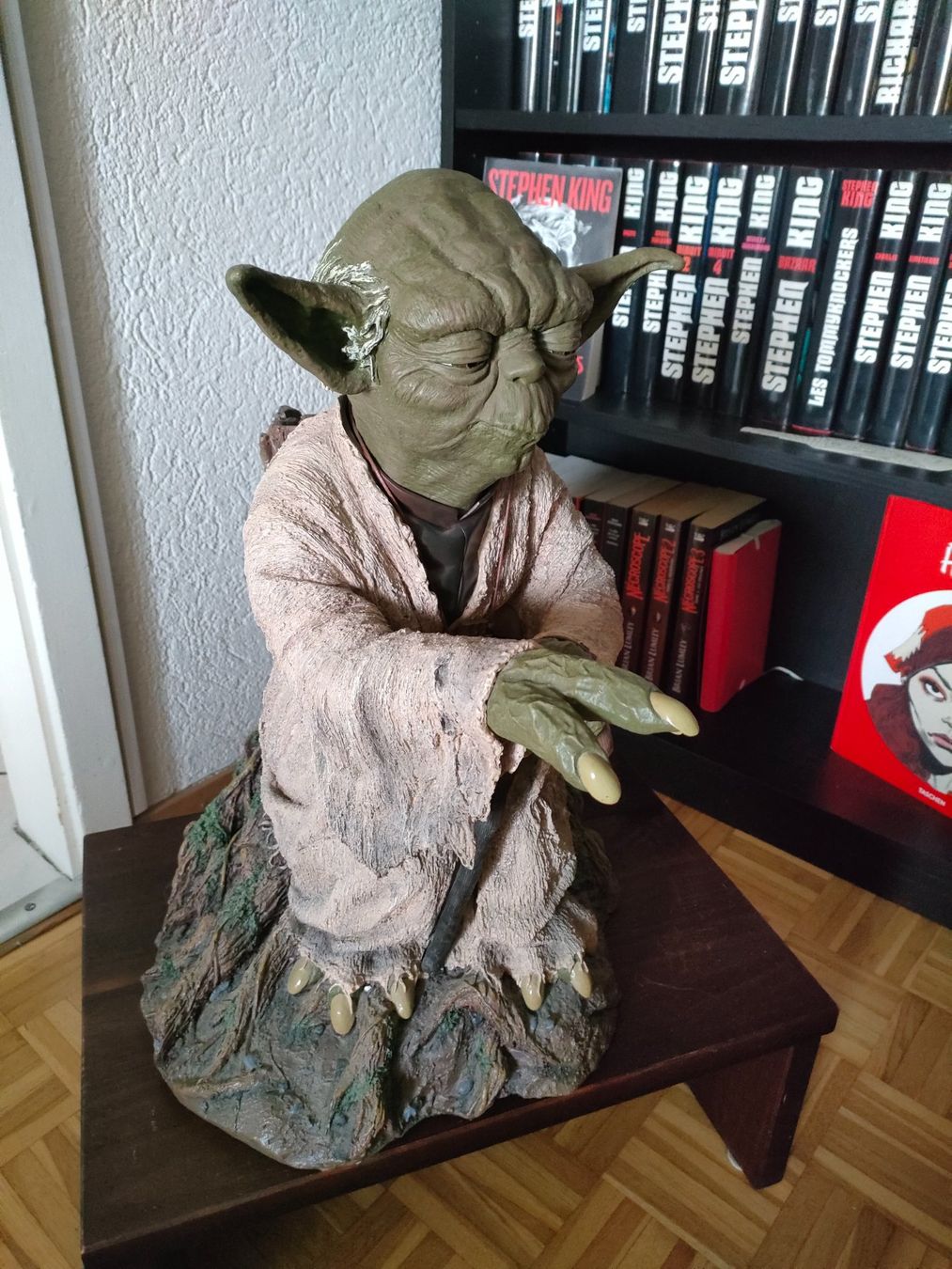 Sculptures & Statues: Star Wars , Yoda , figurine – Neuf (Voir description) à Cottens FR par auc_w862 2