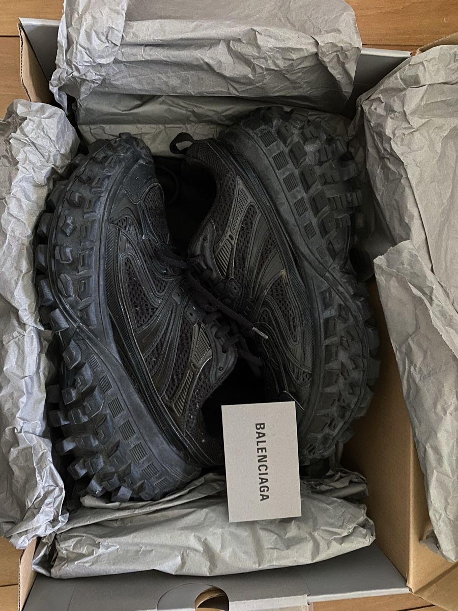 Balenciaga Scarpe da donna: Balenciaga Defender Sneaker Schwarz Grösse 39 – Nuovo (secondo la descrizione) da Luzern venduto da nee_zjh6