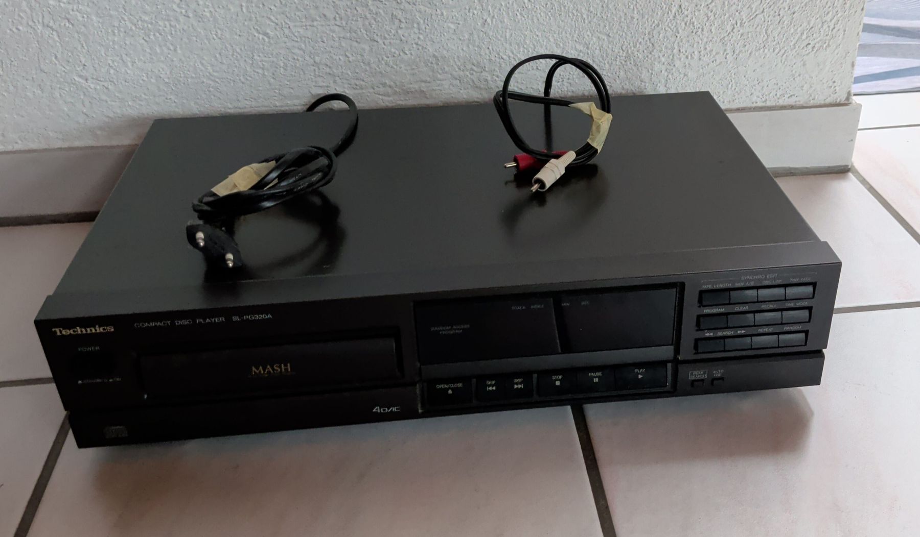 CD: Technics CD-Player SL-PG390 schwarz gebraucht – Usato da Lostorf venduto da einkaufen.sara