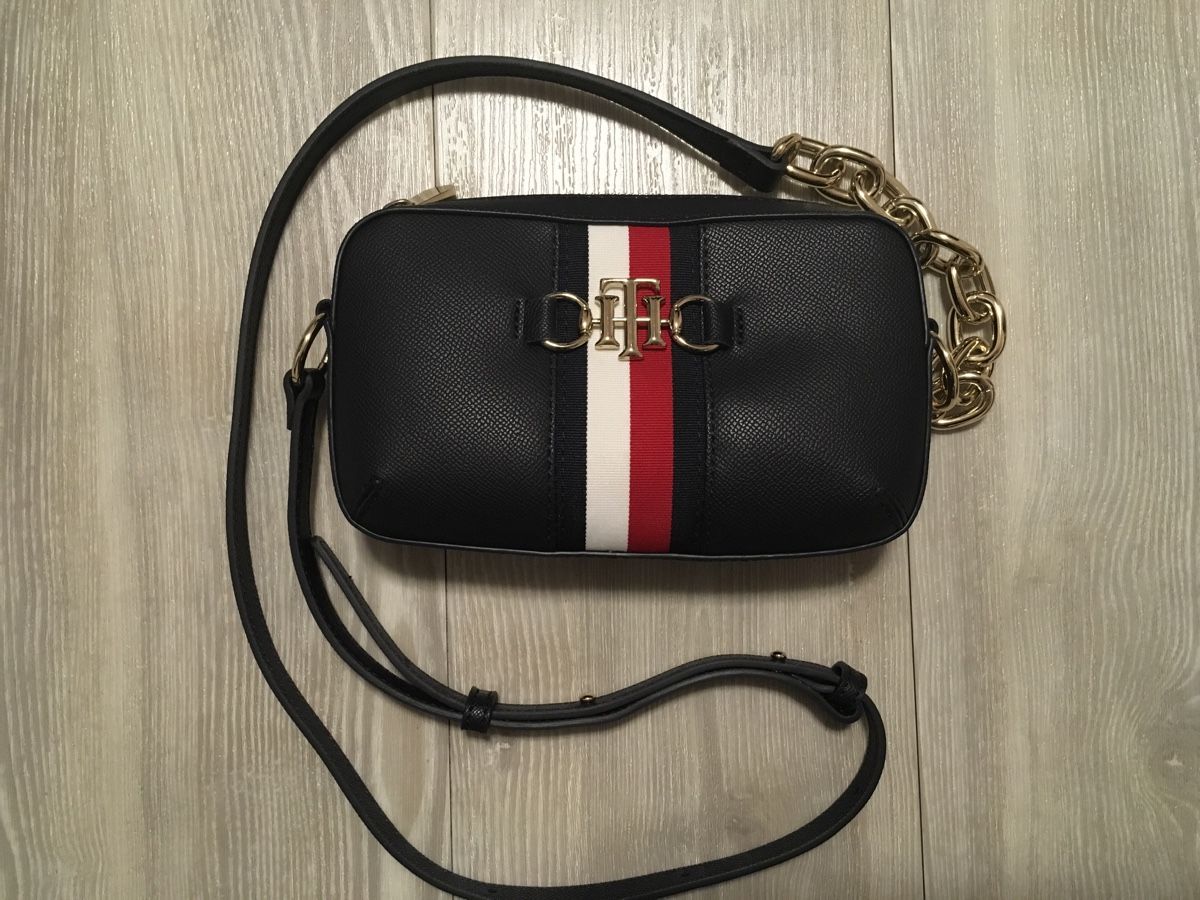 Tommy Hilfiger Borse da donna: Tommy Hilfiger Umhängetasche dunkelblau – Usato da Würenlos venduto da a-tiger 3