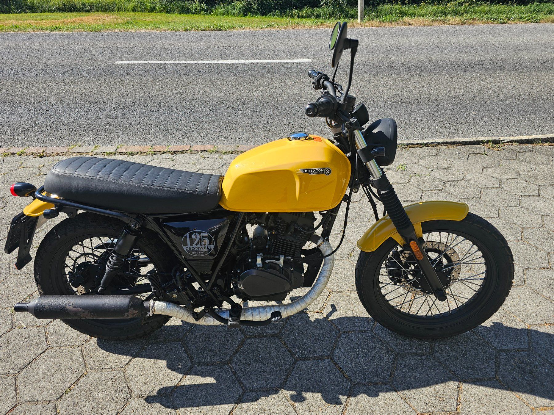 Brixton Motorcycles Route: Brixton Cromwell 125 – D'occasion à Gebenstorf par pde_sm77 1