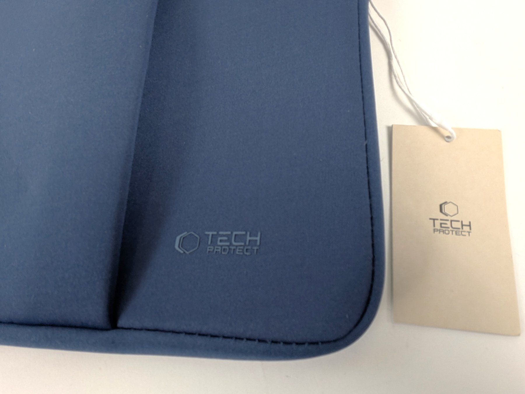 Covers & Borse: TECHPROTECT Neopren Schutzhülle 13" Blau – Nuovo (secondo la descrizione) da Dintikon venduto da Restwert_Dintikon 3
