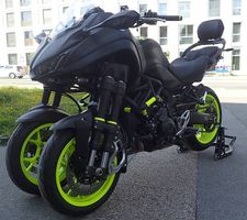 Niken - Yamaha - 21110 kms - 2021