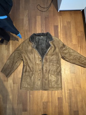 Christ Lederjacke mit Fell, Grösse L, Top Zustand!