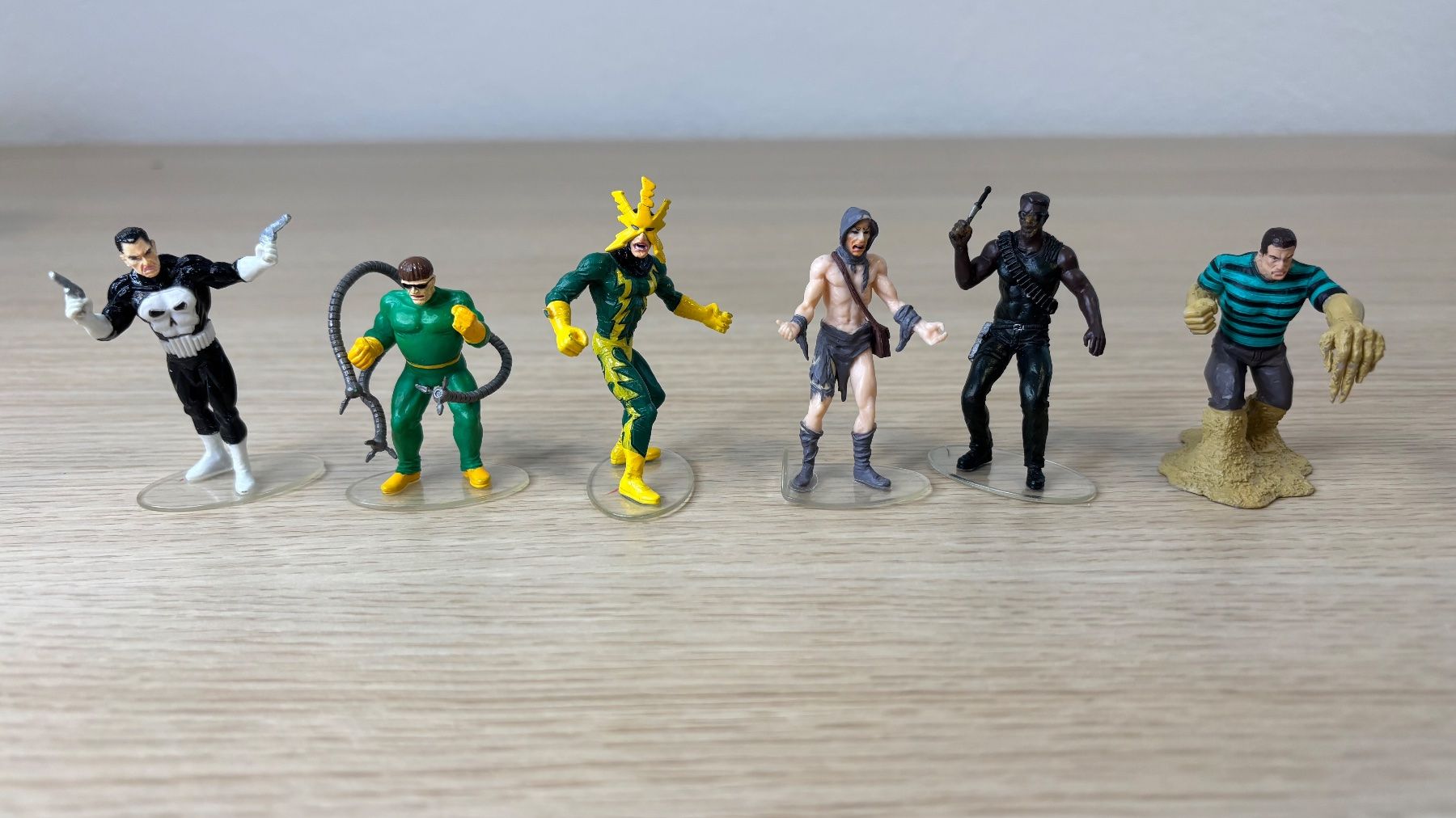 Marvel Statuette: Lot de 14 figurines Marvel – Usato da Delémont venduto da Loccaze2015 3