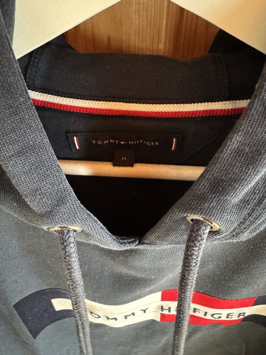 Tommy Hilfiger Maglioni & Felpe: Tommy Hilfiger Herren Pullover – Nuovo (secondo la descrizione) da Brienz BE venduto da Cedric.Gerber 2