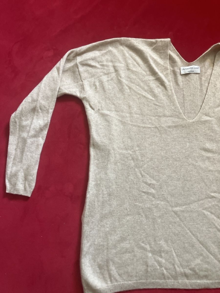 Pullover & Sweatshirts: Pullover Les Cocottes Givrees 100% Kaschmir Beige Grösse M – Gebraucht aus Muralto von jac_hkz5 2