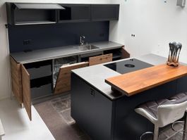 Design Küche mit Kochinsel – Bora Kochfeld & Miele Geräte