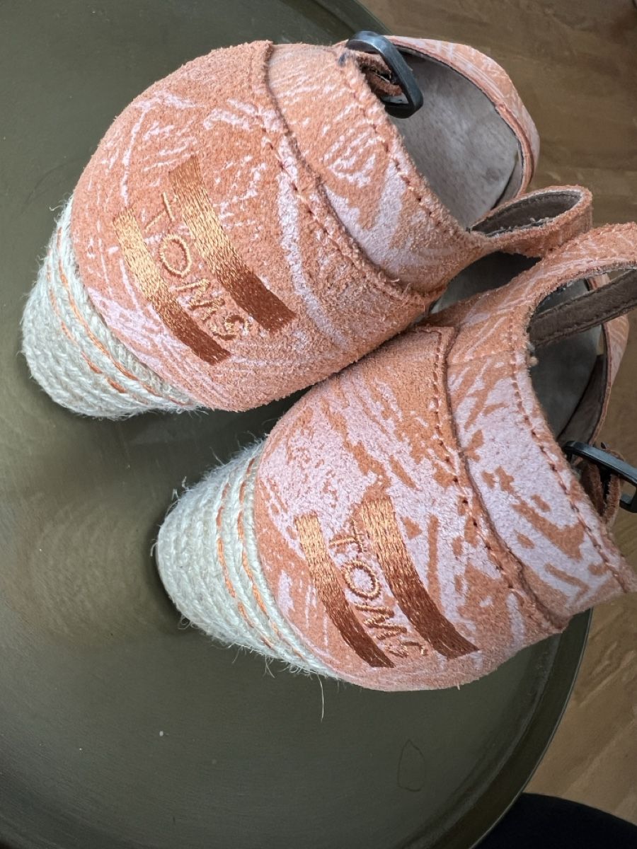 Toms Damenschuhe: Toms Beach Sandale , wedges , gr. 37 – Gebraucht aus Kaufdorf von Ostrich 1