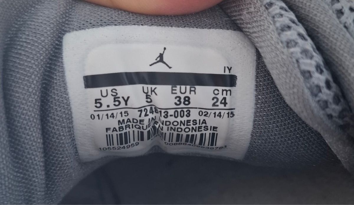 Jordan Scarpe da donna: Jordan Future Low Grey Mist – Usato da Wettingen venduto da fau_g78n 1
