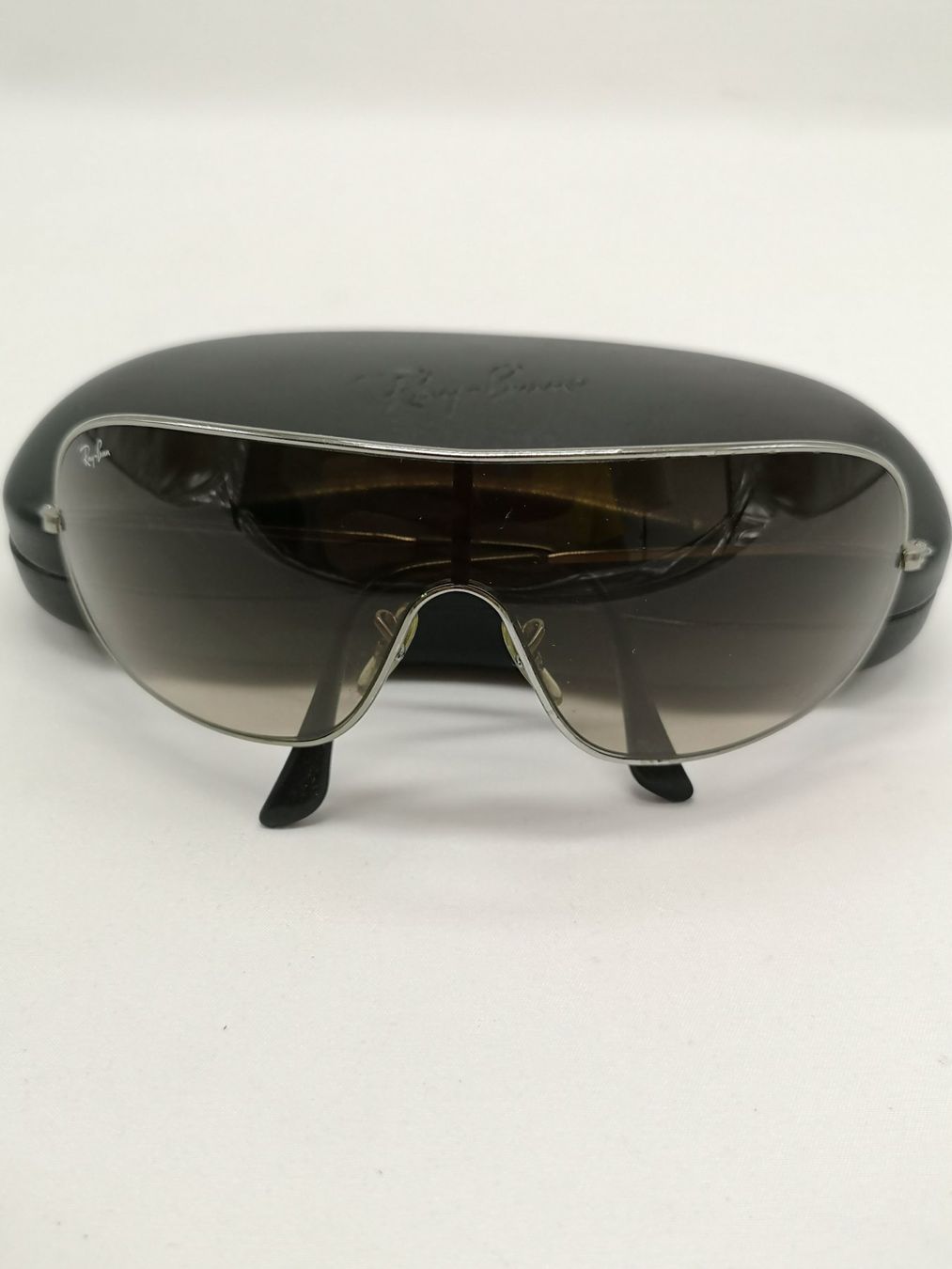 Ray-Ban Occhiali & Lenti: RAY-BAN / Super Offre !! – Usato da Bulle venduto da italicum 4