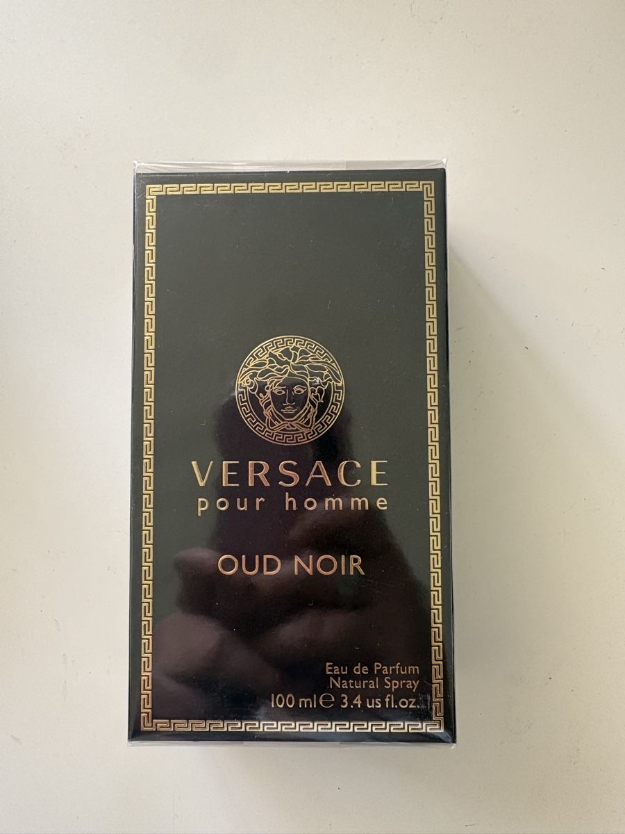 Versace Profumi & Eau de Toilette: Versace pour homme Oud Noir – Nuovo e nell'imballaggio originale da Binningen venduto da Dorlaa
