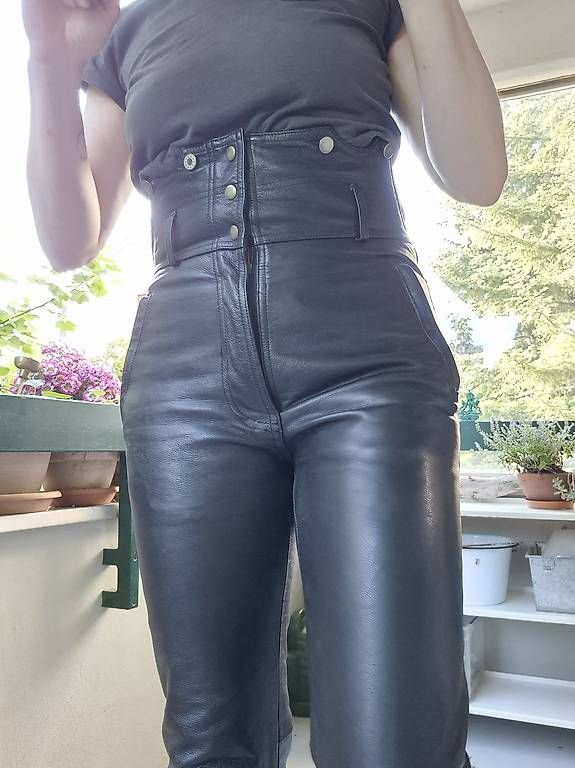 Hosen: Hein Gericke Lederhose Motorrad S-M – Gebraucht aus Arlesheim von Mamamarie 3