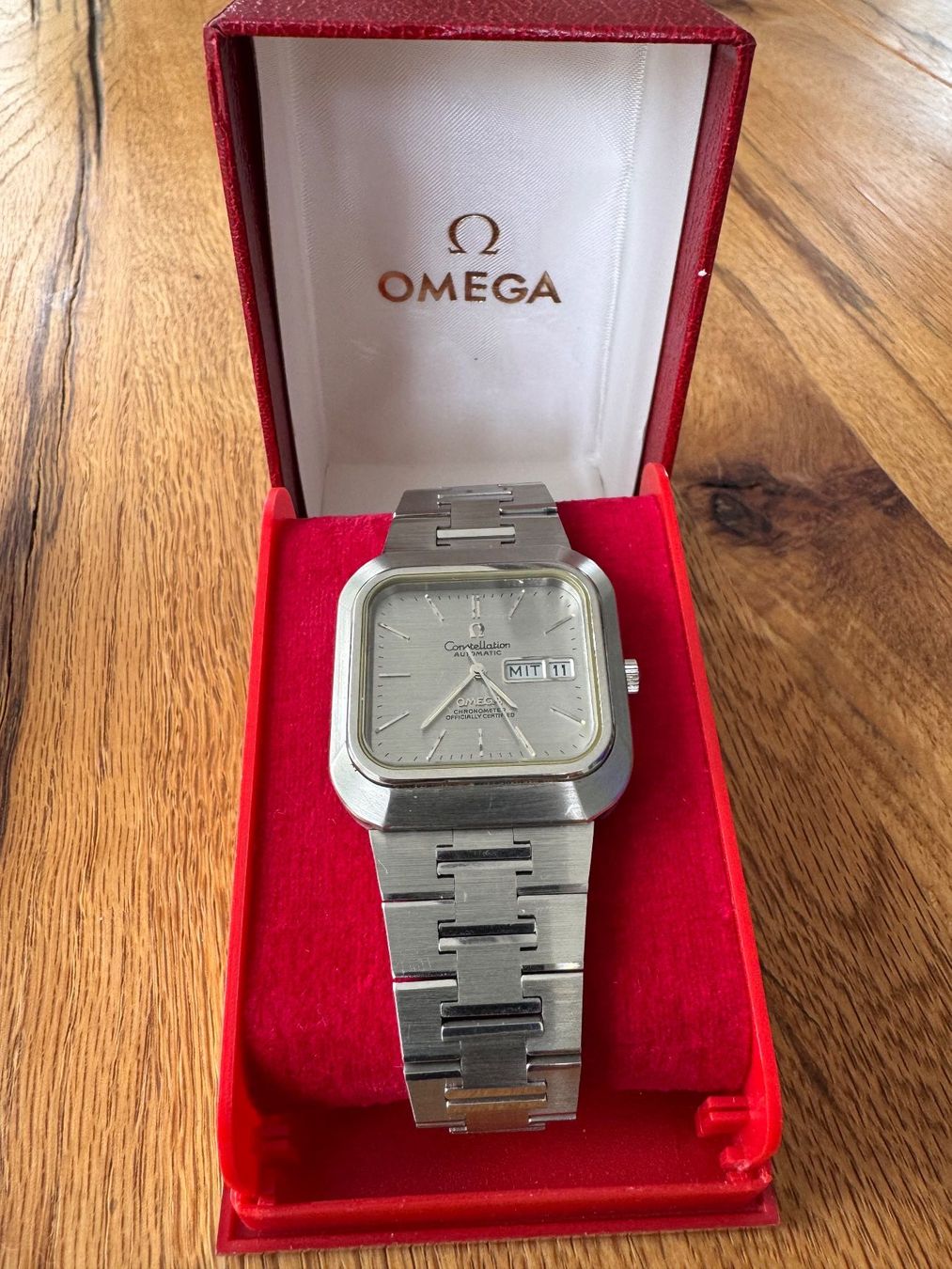 Omega Uhren: Armbanduhr Omega Constellation Automatic gebraucht – Gebraucht aus Lyss von Nirak6 4