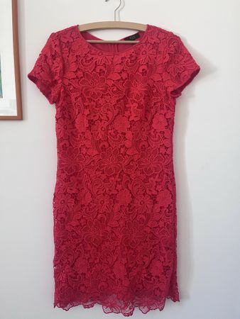 Robe dentelle rouge corail chic élégante taille M été ☀️