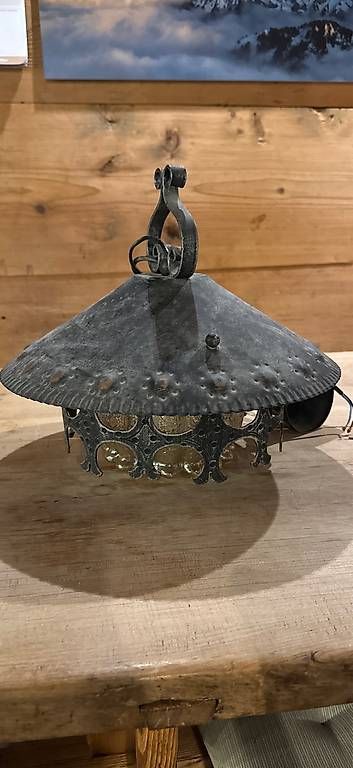 Lampade: Aussenlampe – Usato da Matten(St.Stephan) venduto da ren_r8tw 1