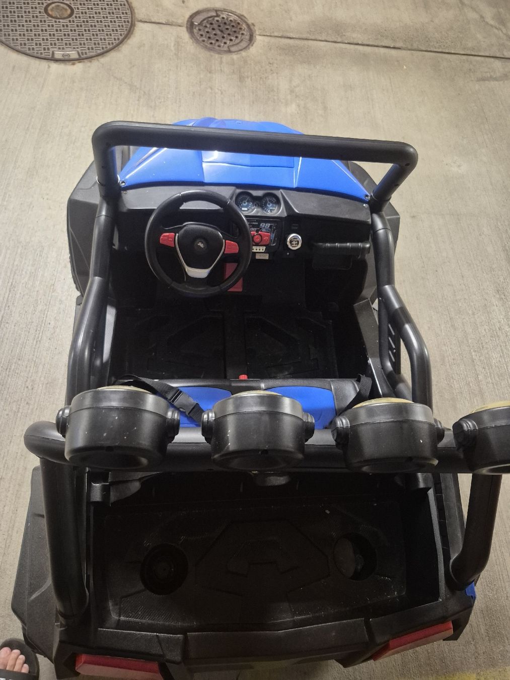 Veicoli per bambini: Kinder Elektroauto Buggy Polaris blau – Usato da St.Gallen venduto da Quad87 5