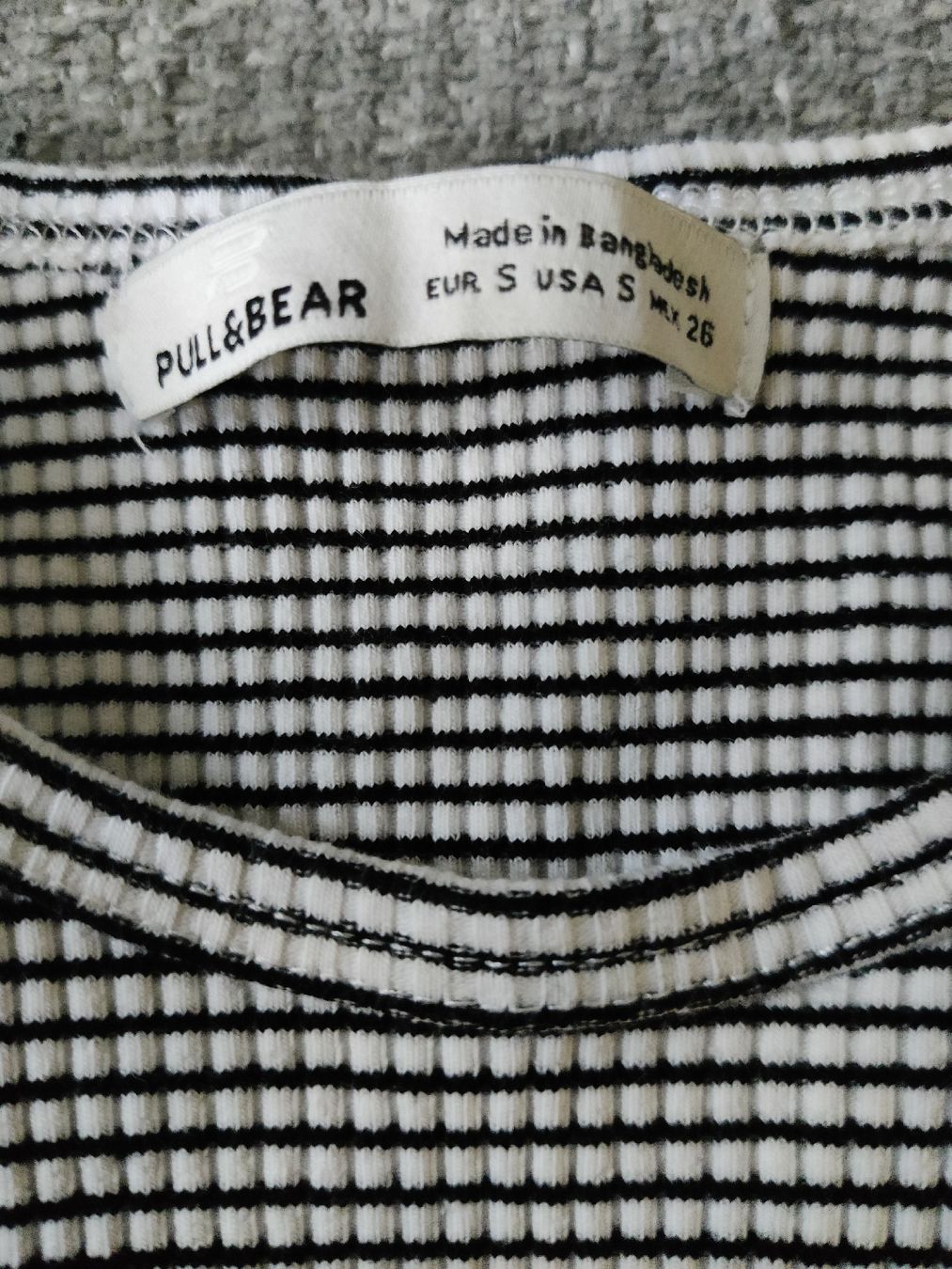 Pull&Bear Tops: Top, bauchfrei, Grösse S – D'occasion à Uster par jes_kp95 2