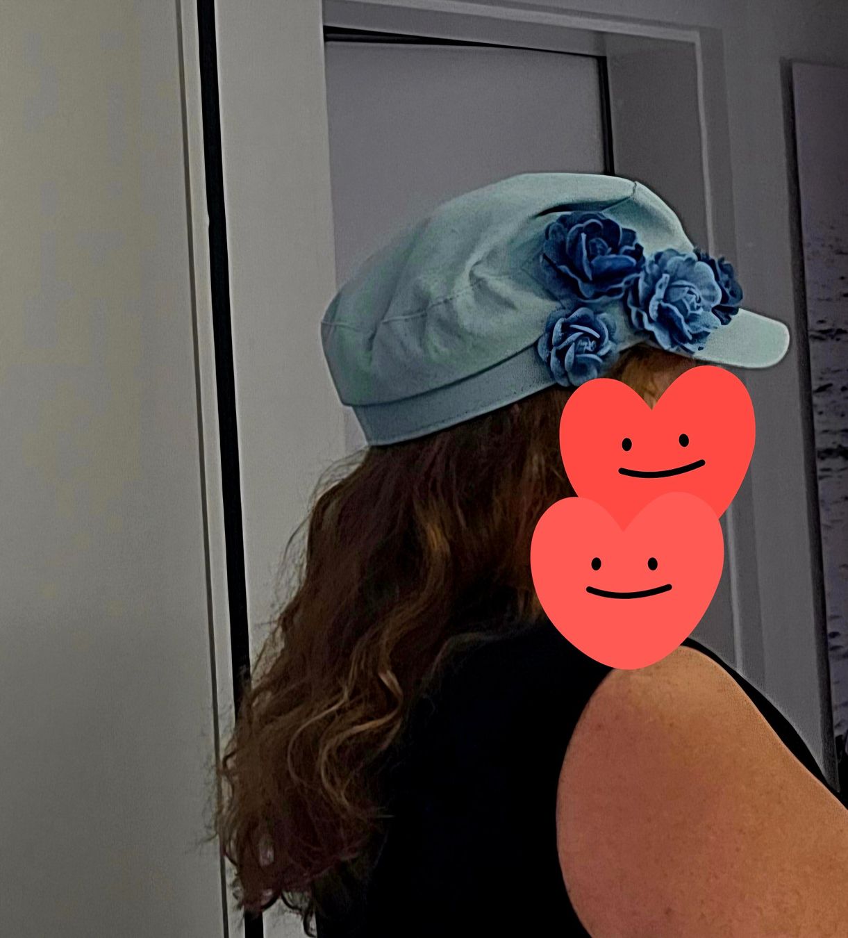 Copricapi, berretti & cappellini: Denim Hut mit Blumen – Usato da Bünzen venduto da Milly32
