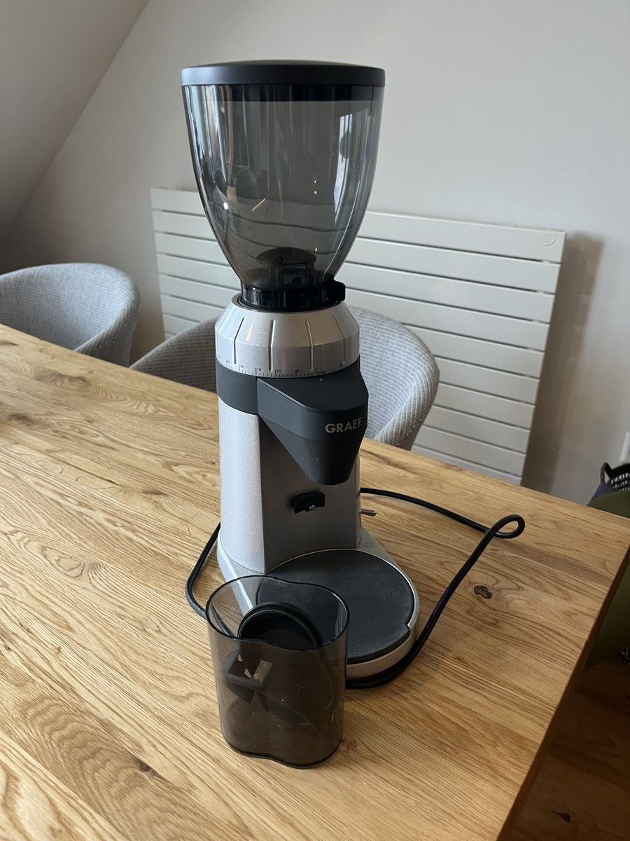 Graef Küchengeräte: Graef Kaffeemühle CM 800 silber  – Gebraucht aus Basel von wd-07 1