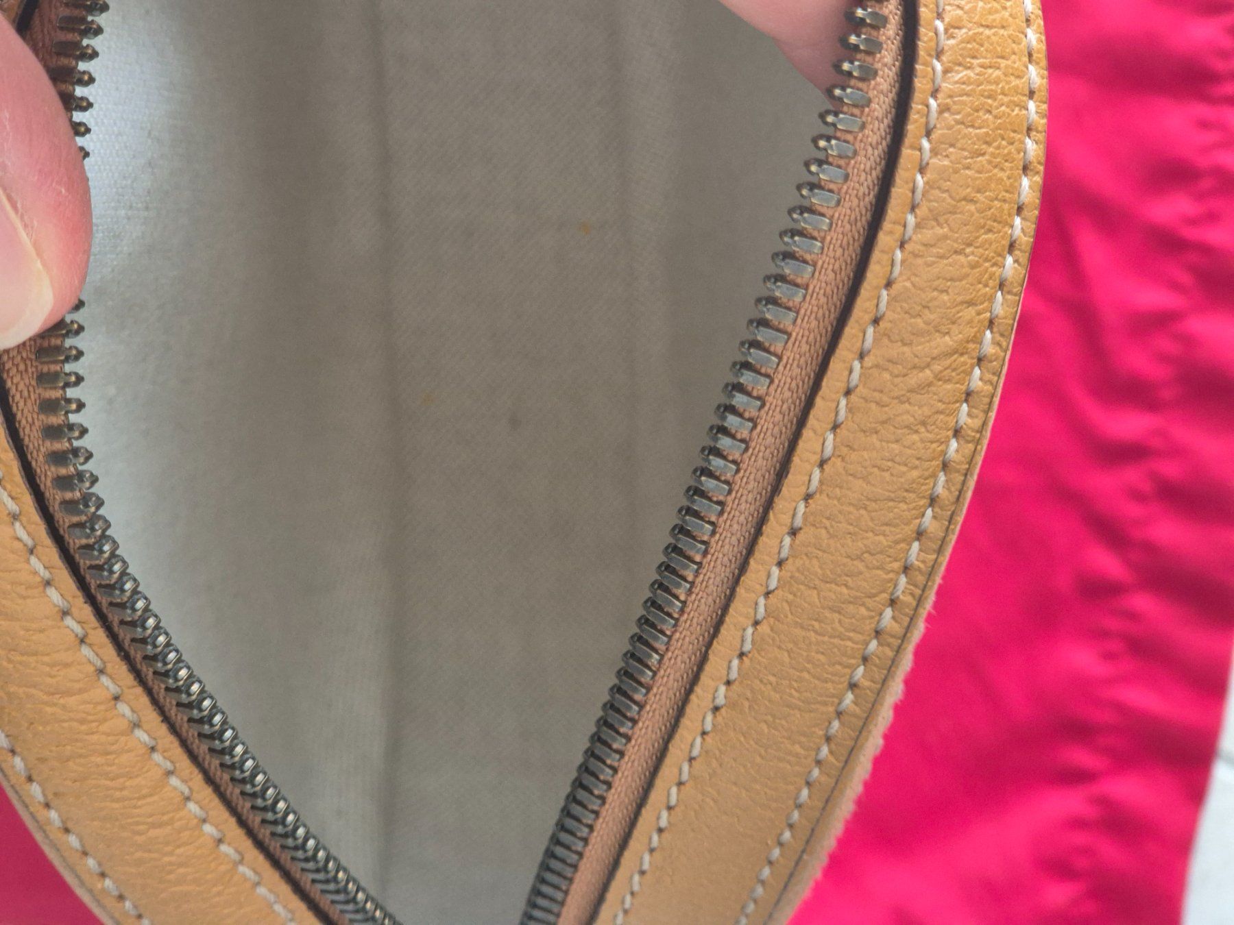Gucci Taschen für Damen: GUCCI Umhängetasche, Full Set – Neu (gemäss Beschreibung) aus Reiden von MarinaSB 5