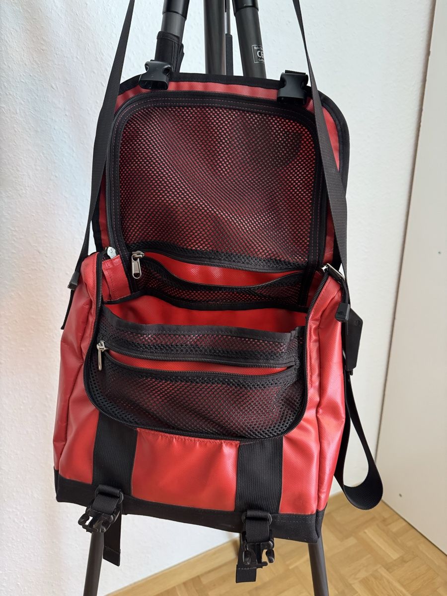 North Face Borse: North Face Tragetasche Rot – Usato da Zürich venduto da jrf_l6yk 2