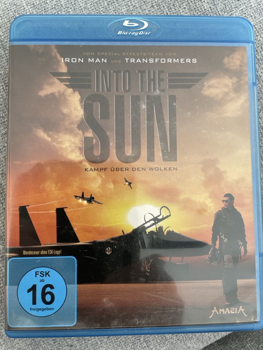 Tous les DVDs: Into the Sun – D'occasion à Moosseedorf par Mojash3