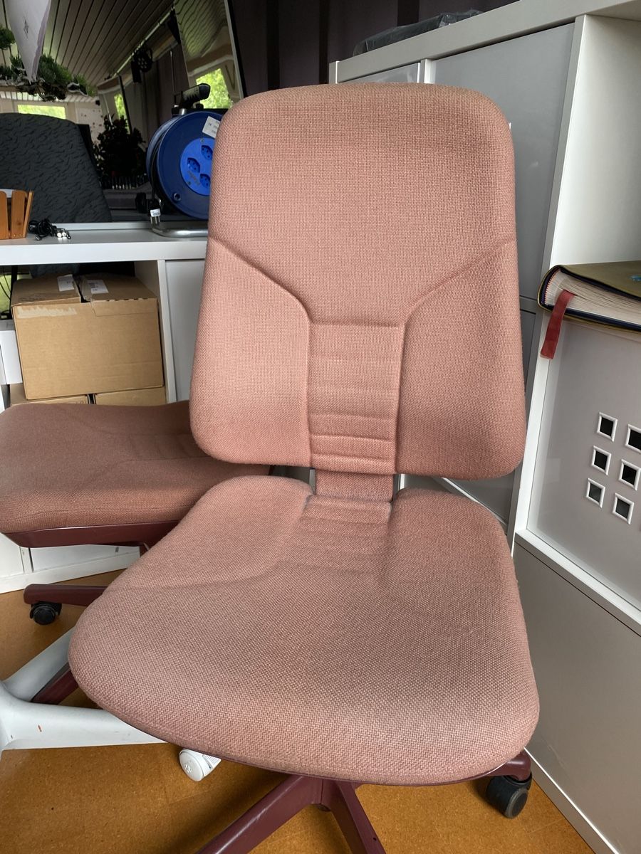 Chaises: Bürostuhl  – D'occasion à Rüti ZH par Holland8