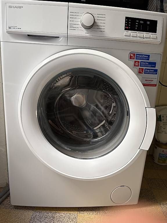 Sharp Waschmaschinen: Lave linge : Sharp 6kg – Gebraucht aus Lausanne von el.gloor