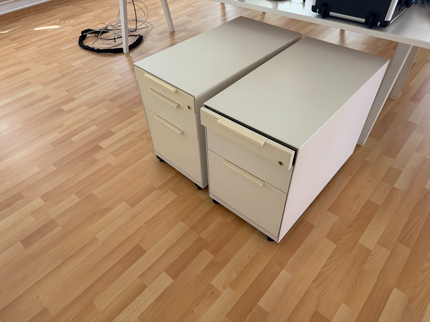 Lista Banconi: LISTA Korpus mit 3 Schubladen – Usato da Pfäffikon SZ venduto da xevo_Networks 2
