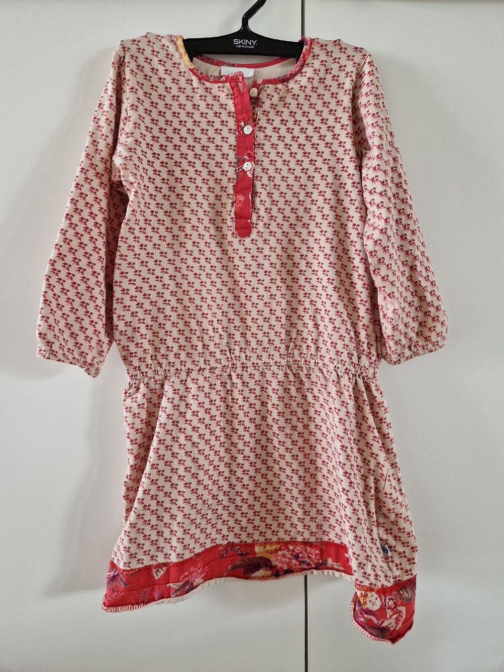 Vestiti & Gonne: Kleid mit Blumen-Motiv – Usato da Bern venduto da hirse03