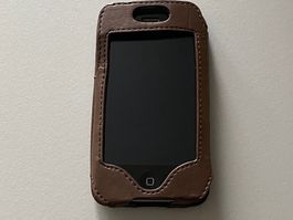 iPhone 4 Hüllen aus Kunstleder - ohne iPhone