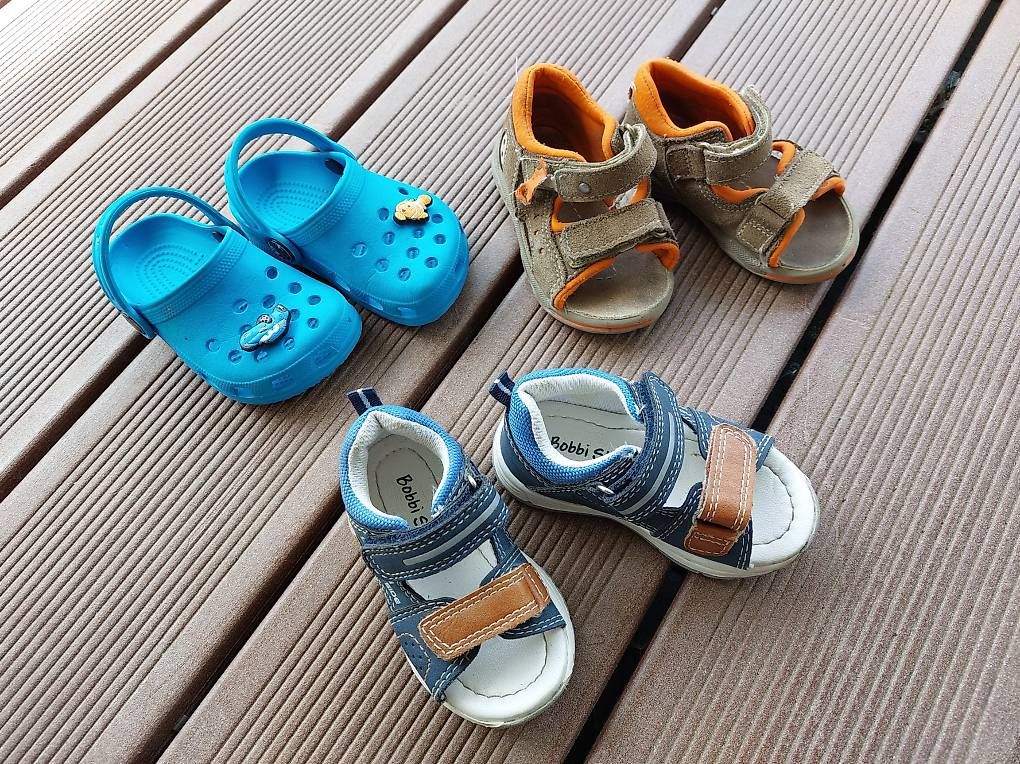 Scarpe per ragazzi: Sommerschuhe Gr. 19-20 – Usato da Wetzikon ZH venduto da przemyslaw.rem