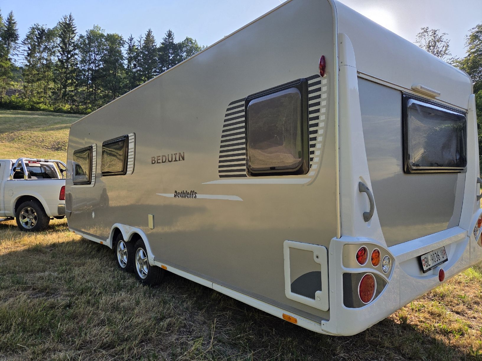 Dethleffs Rimorchi: Wohnwagen Dethleffs mit Klimaanlage Ab Mfk – Usato da Rümlingen venduto da Nero036 2