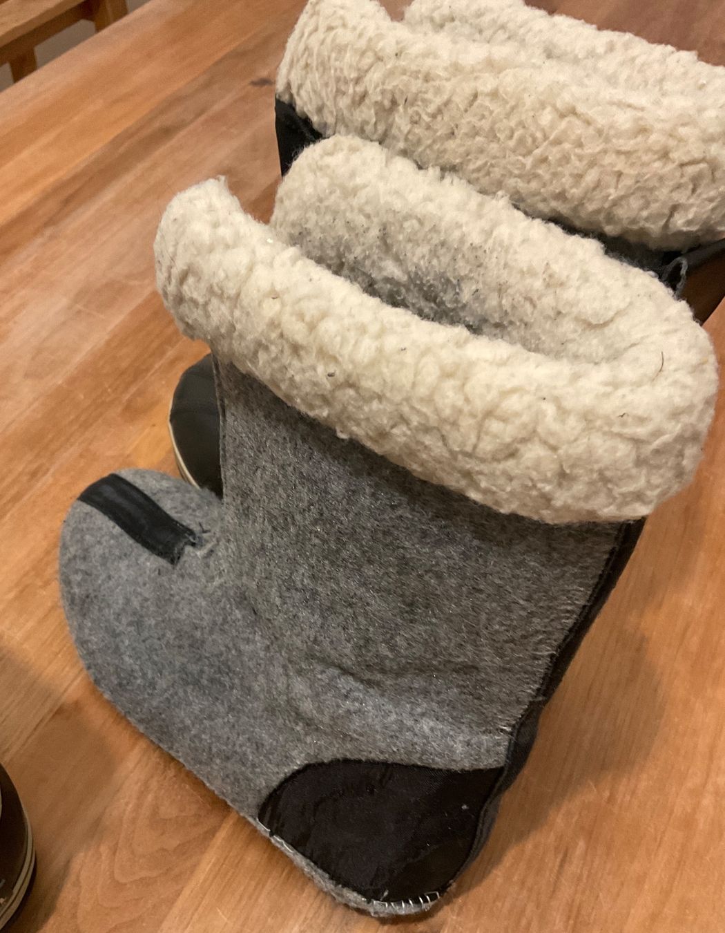 Sorel Schuhe für Jungen: Winterschuhe Kinder Sorel Grösse 36 – Gebraucht aus Spiez von chri-ga 5