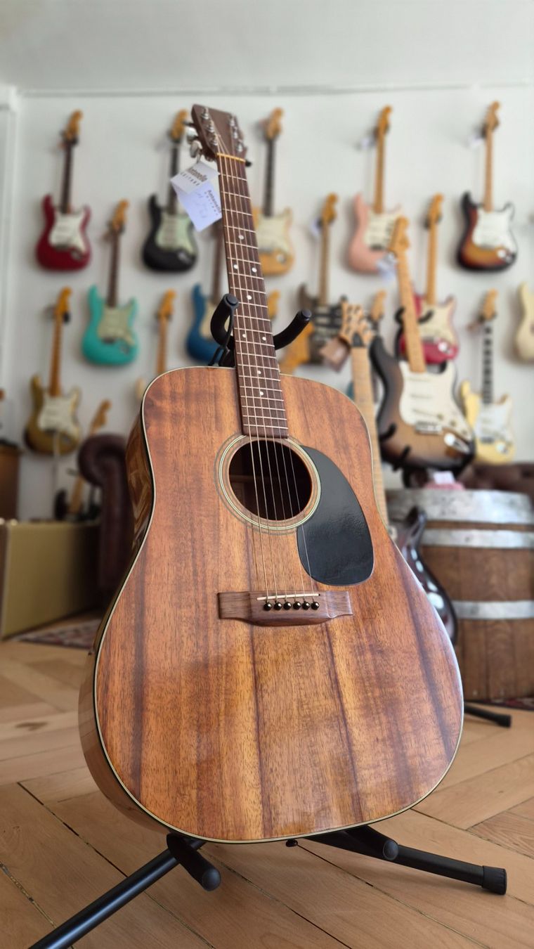 Martin & Co. Strumenti musicali: Martin D25 1982 All Koa – Usato da pieterlen venduto da AntonelloGuitars 1