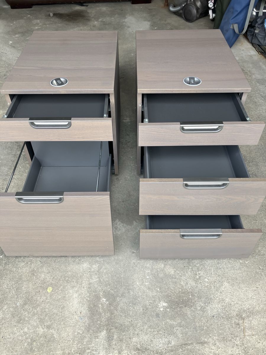 Schreibtische: Bürotisch von Ikea – Gebraucht aus Engelburg von Scarpaficco 4