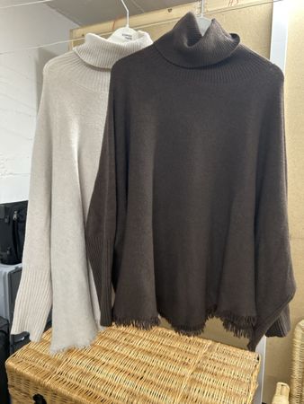2 Pullovers   mit Rollkragen und Fransen, Top Zustand! Uni