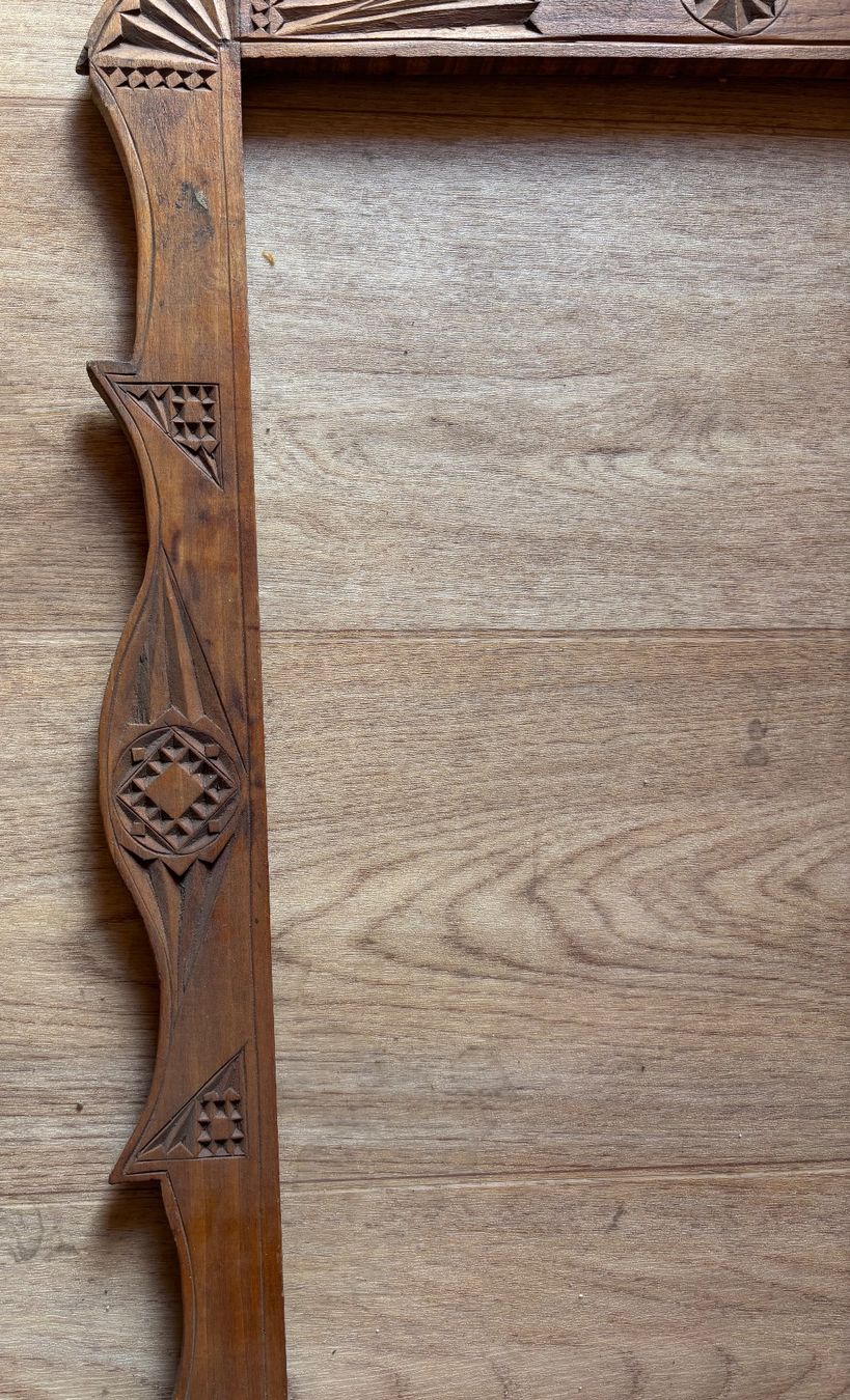 Bilderrahmen: Bilderrahmen aus Holz - Schnitzarbeit – Gebraucht aus Speicher von CH-Schatzkammer 2