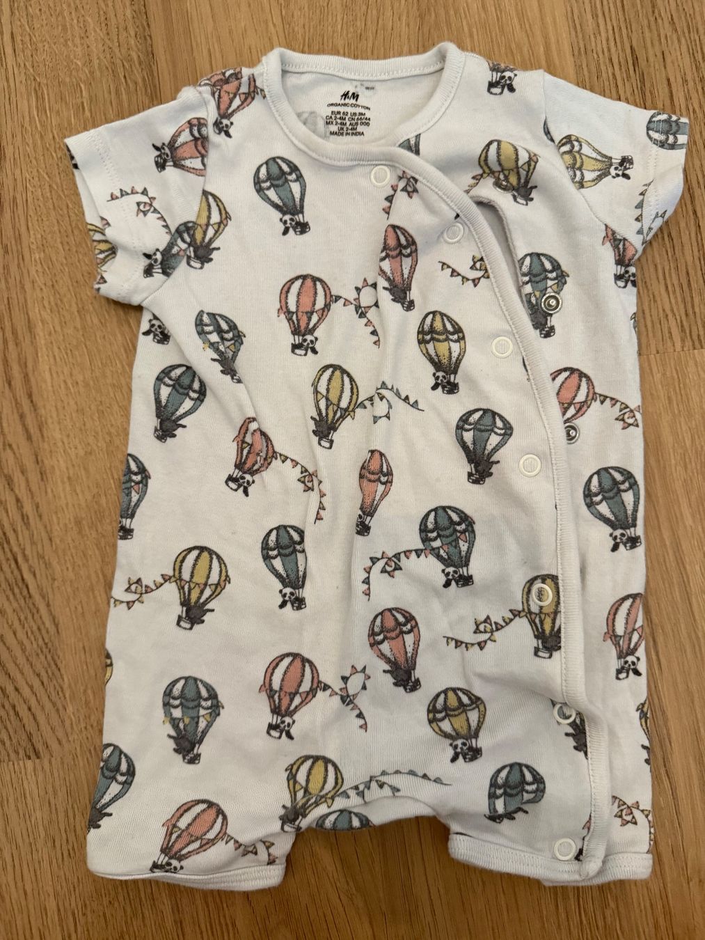 H&M Lotti & Set di vestiti: Body Baby 3er Pack Grösse 62/68 – Usato da Dottikon venduto da dcwidmer 4