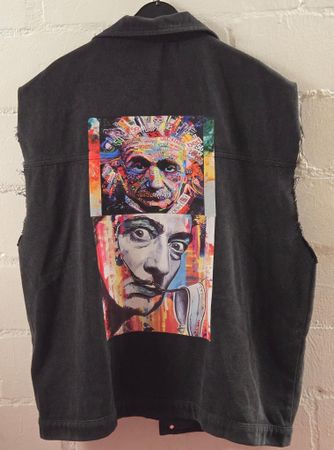 Coole Dazy Weste Gr. L mit Kunst-Motiven – Einzigartig!
