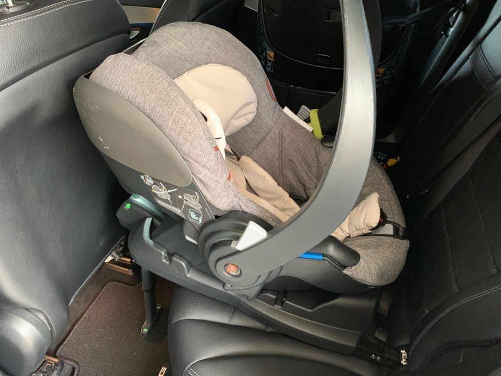 Newest Besafe Babyschale Babysafe mit Isofix Station