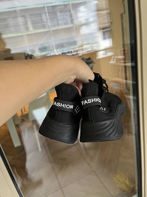 Scarpe da donna: Scarpe da ginnastica – Usato da Zürich venduto da ste_89cs 3