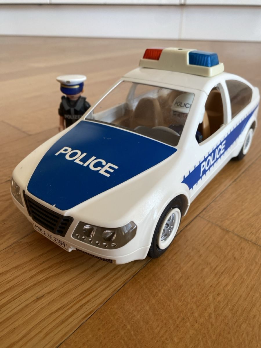 Playmobil Giocattoli: Playmobil Polizeiauto und Polizeihubschrauber – Usato da Zumikon venduto da Teuchter 1