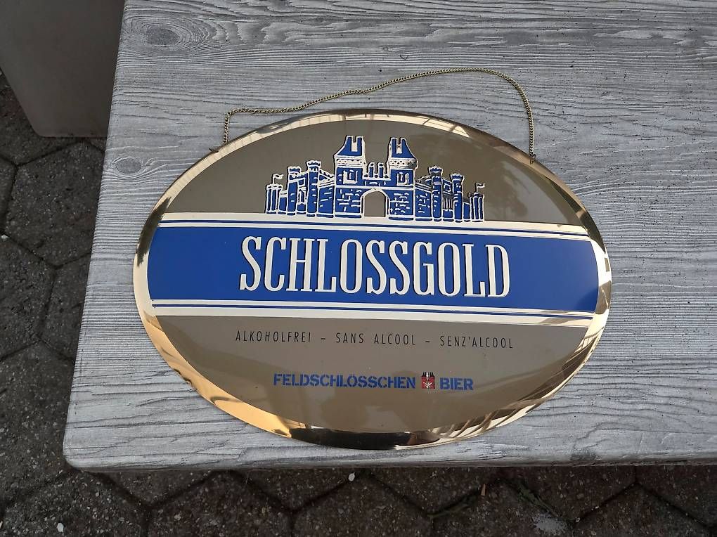 Placchette & Badge: Feldschlösschen Schlossgold Emblem – Usato da Berikon venduto da sabatuv