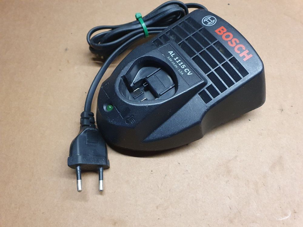 Bosch Ladegerät AL 1115 CV | Kaufen auf Ricardo