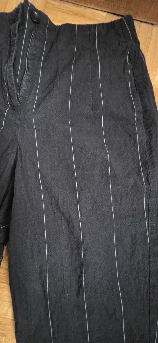Pantaloni: pantalon 3/4 noir rayures – Usato da Yverdon-les-Bains venduto da van_dq65 7