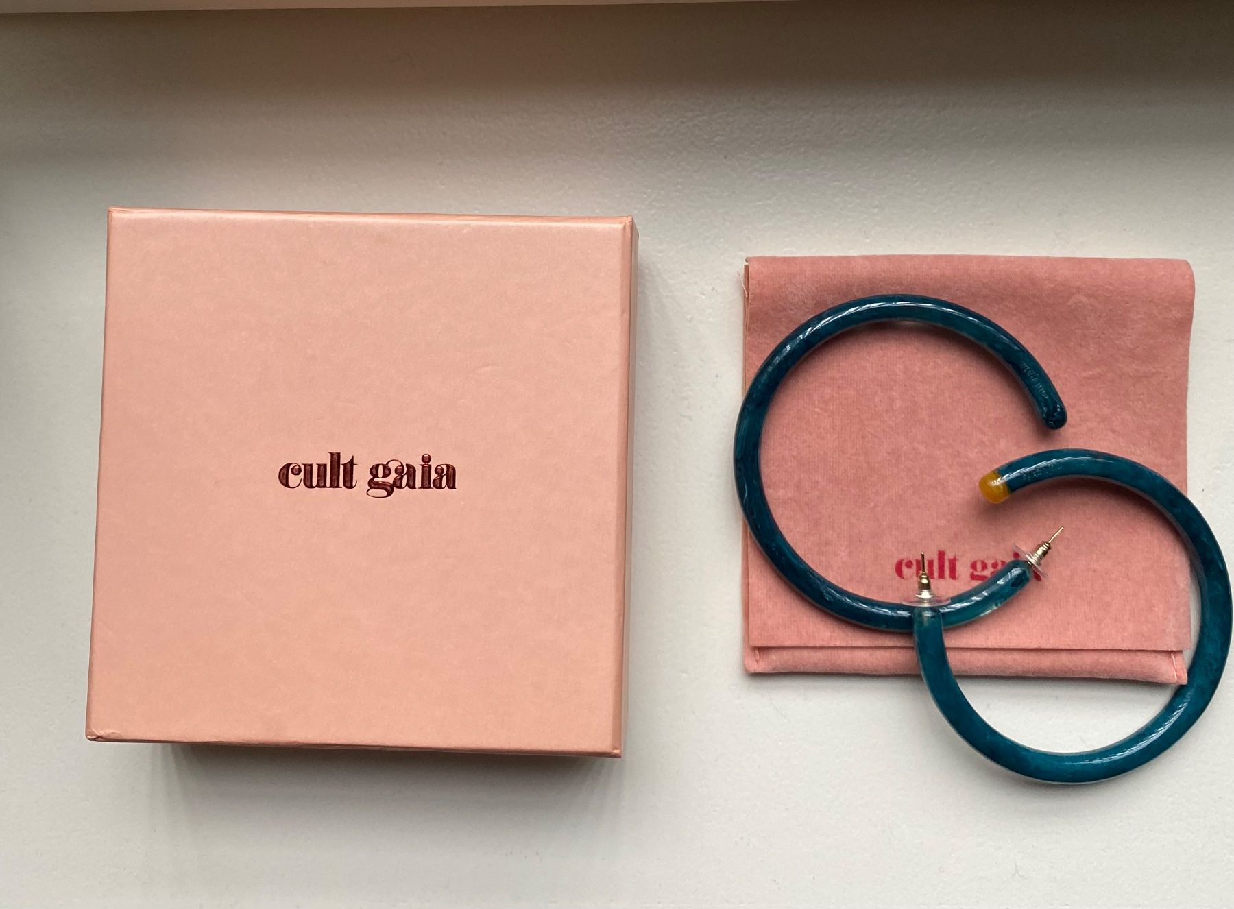 Cult Gaia Orecchini pendenti & Orecchini a lobo: CULT GAIA Ohrringe - neu - – Nuovo e nell'imballaggio originale da Jona venduto da vanessasupermarket20 3