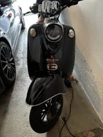 Ugbest MRB E-Roller Retro Schwarz – wenig km, ZH, Topcase